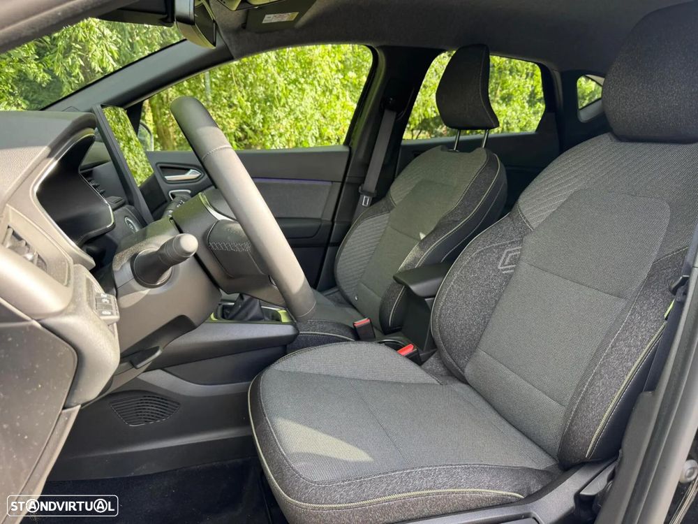 Renault Captur 1.0 TCe Techno - 24