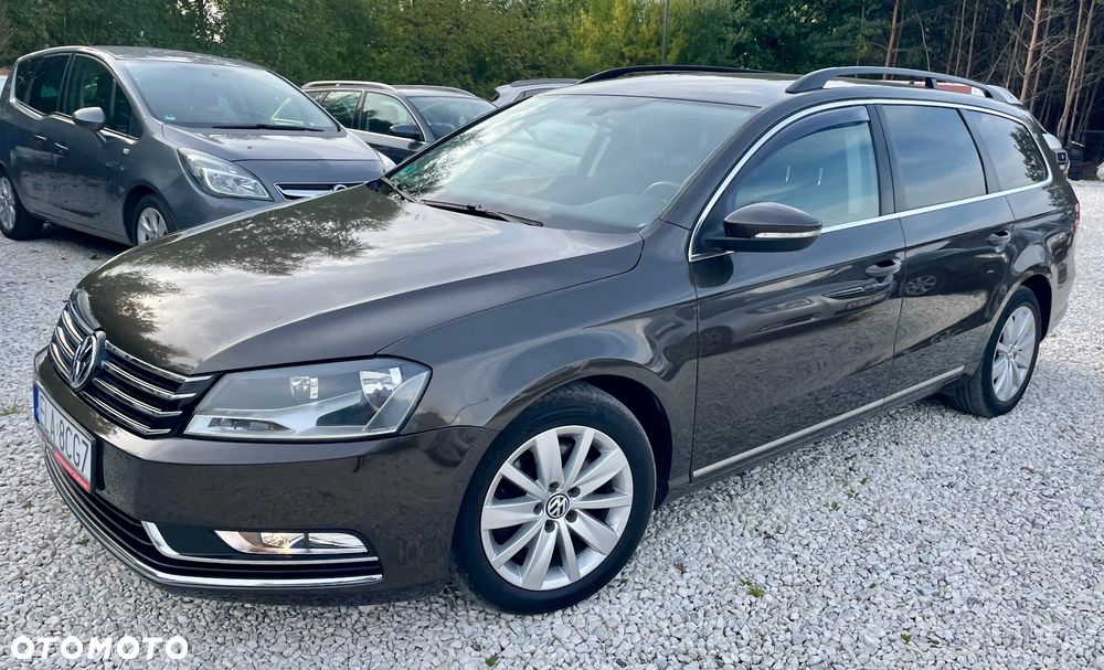 Volkswagen Passat Variant 2.0 Blue TDI DSG SCR Comfortline - 11