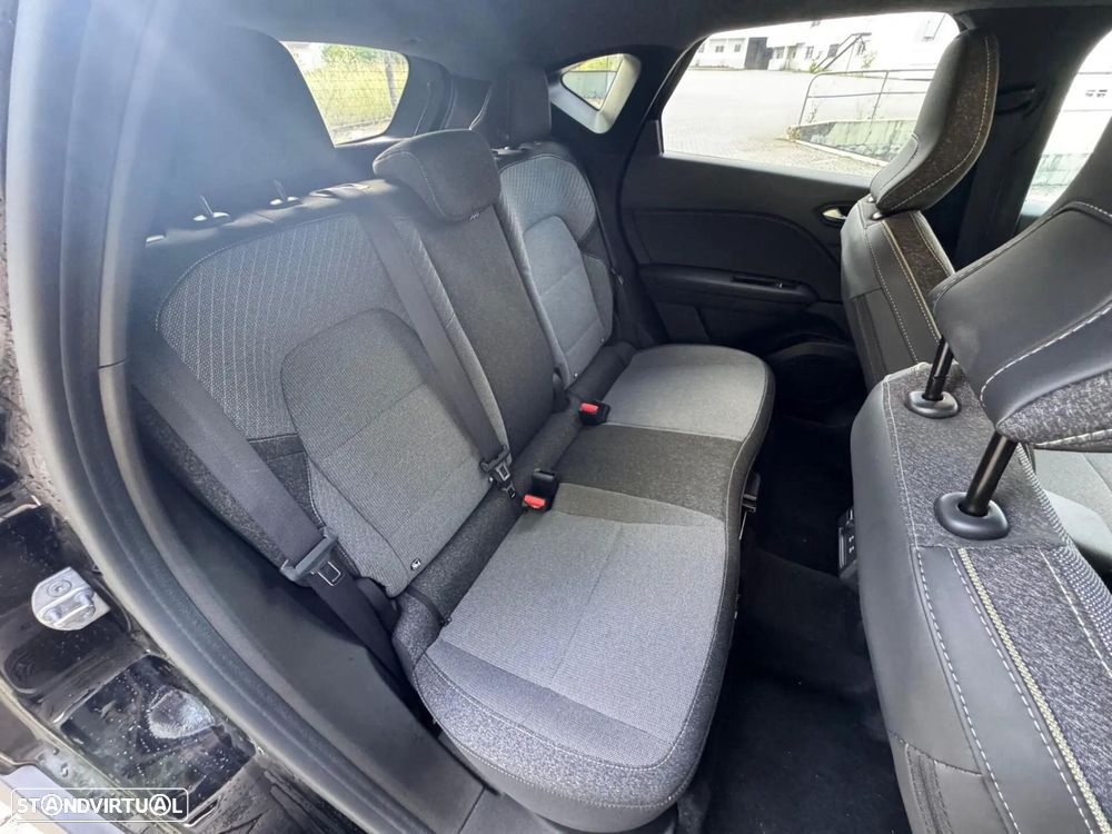 Renault Captur 1.0 TCe Techno - 35