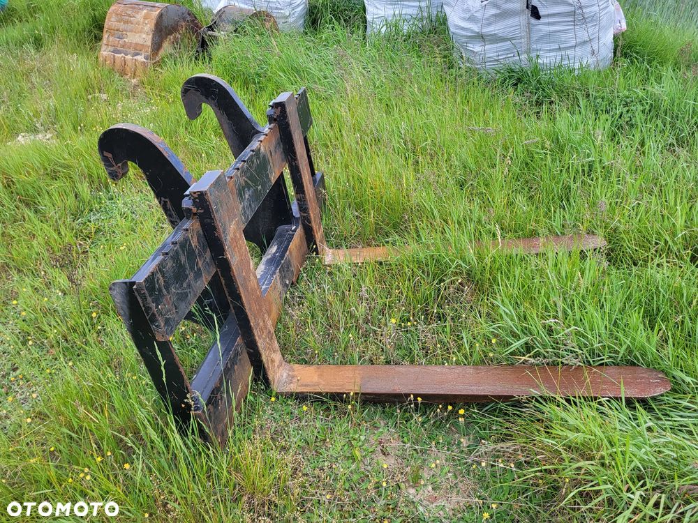 Caterpillar 444 F2 - 23