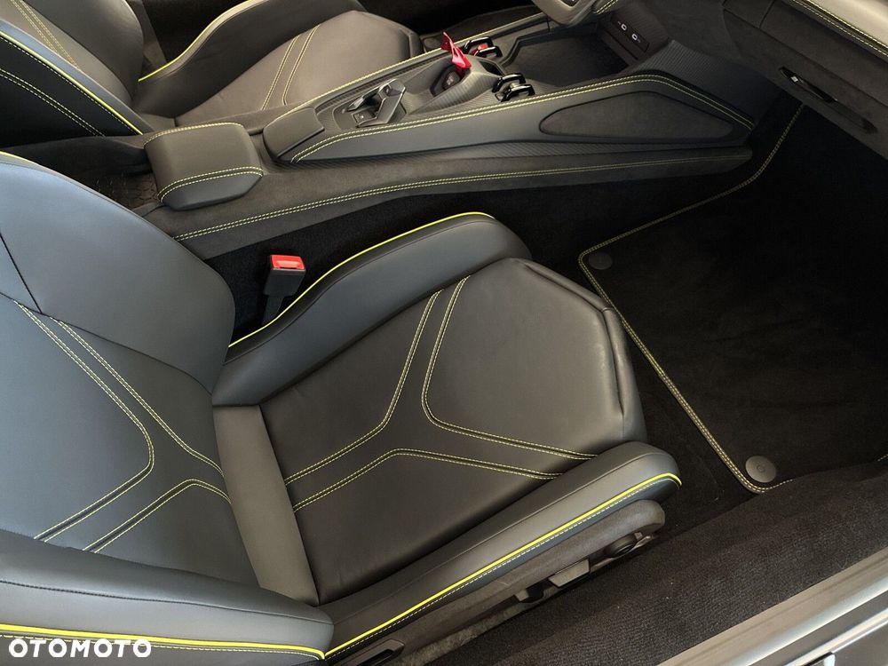 Lamborghini Revuelto - 9