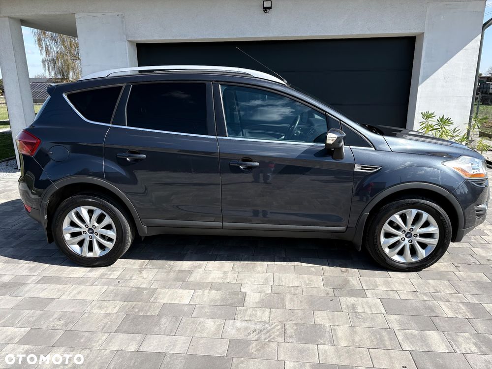 Ford Kuga 2.0 TDCi Titanium - 8