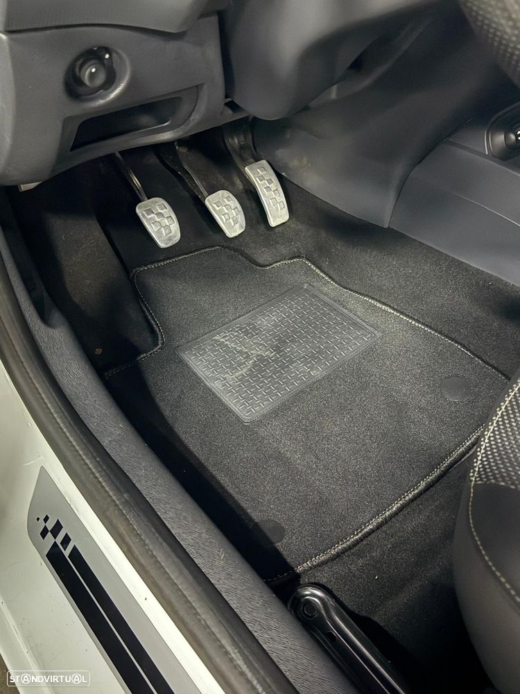 Renault Wind TCe 100 Night and Day - 14