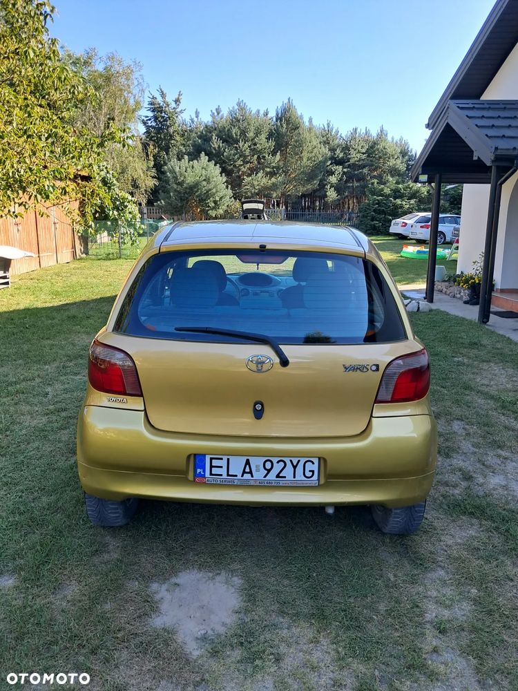 Toyota Yaris - 6