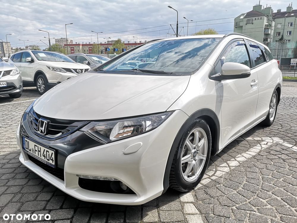 Honda Civic 1.6 i-DTEC Comfort - 1
