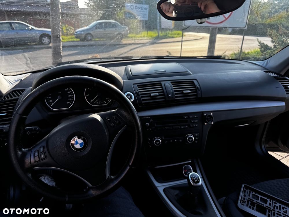BMW Seria 1 116i - 6