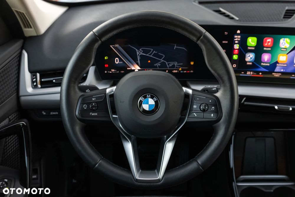 BMW X1 sDrive18i - 27