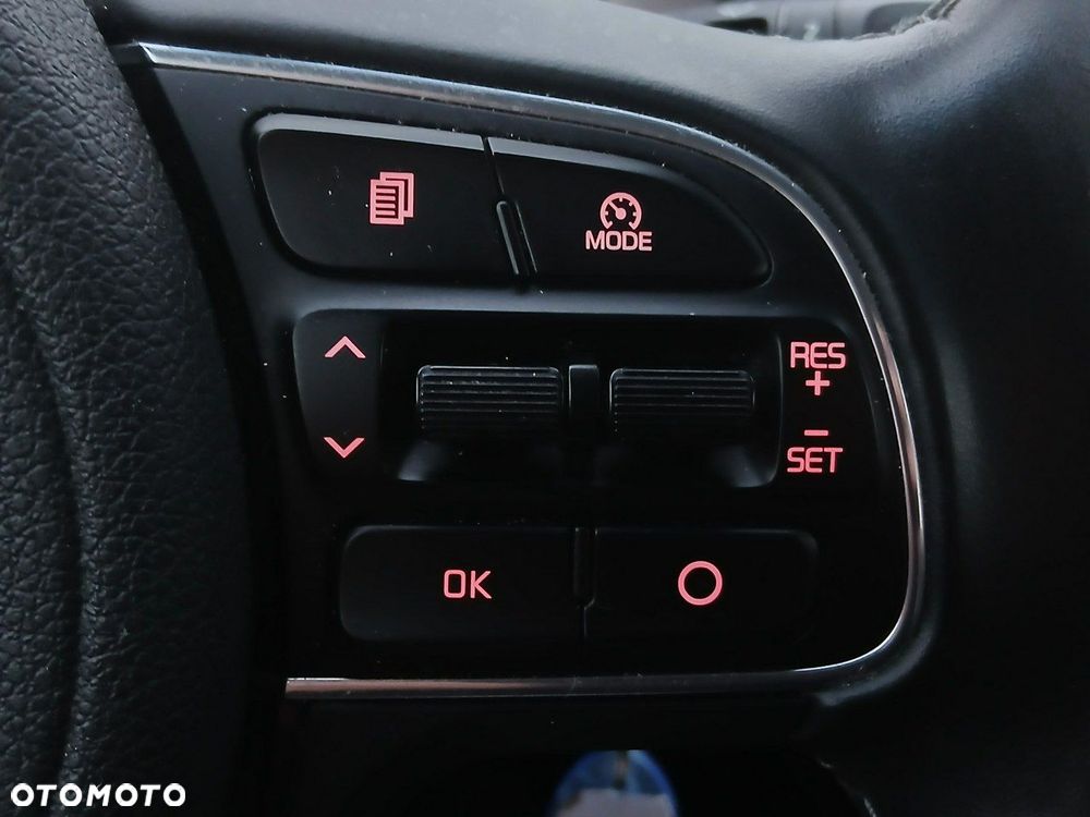 Kia Niro 1.6 GDI Hybrid L - 32