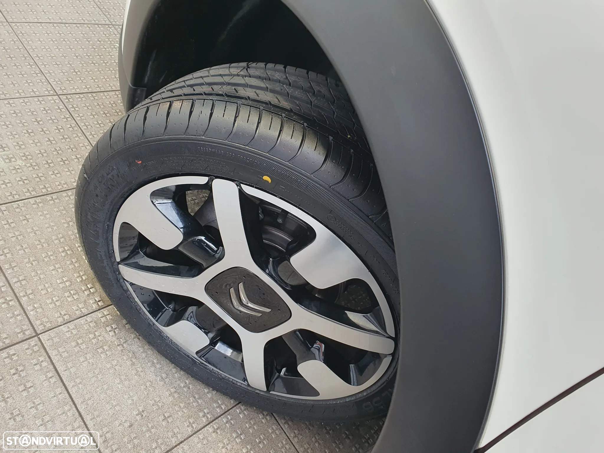 Citroën C4 Cactus 1.5 BlueHDi Feel - 24