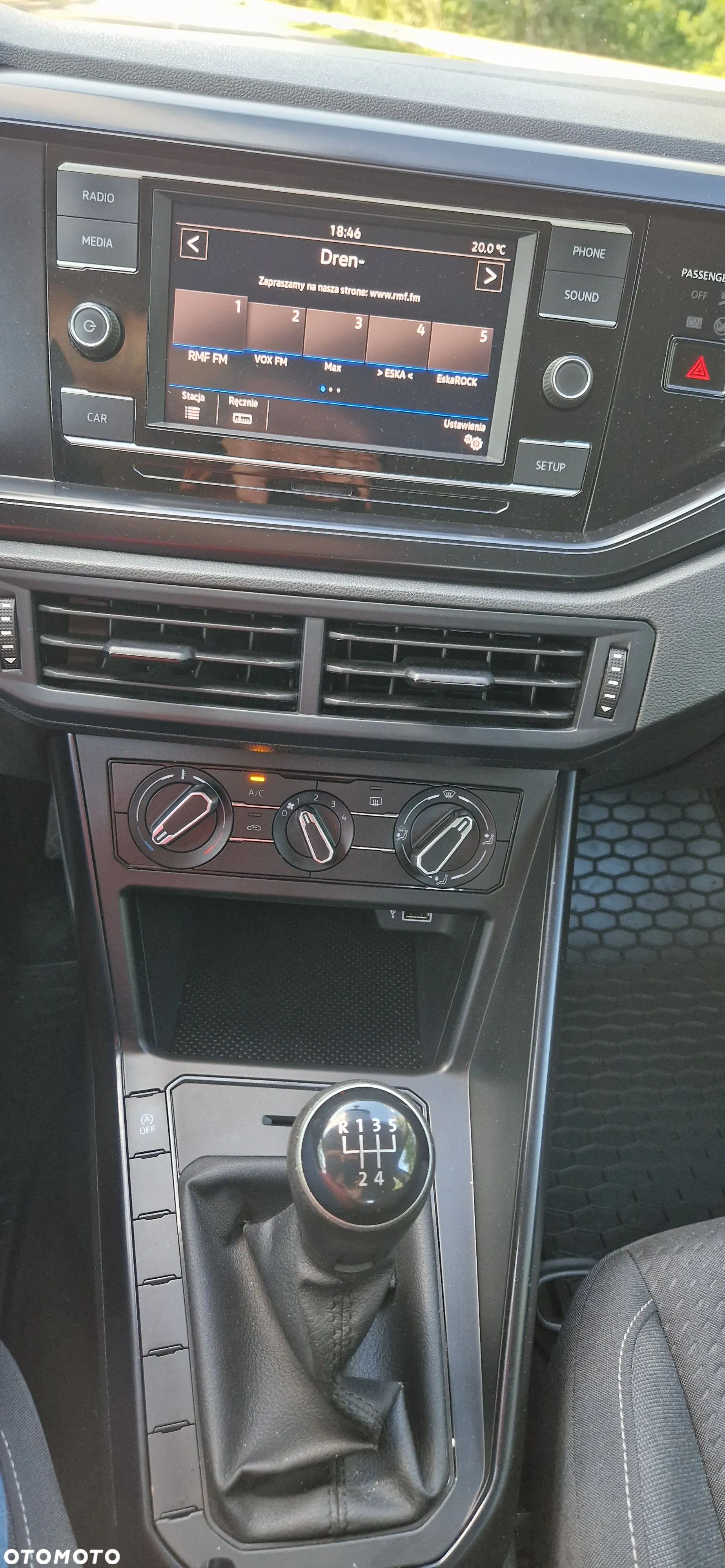 Volkswagen Polo 1.6 TDI SCR Trendline - 14