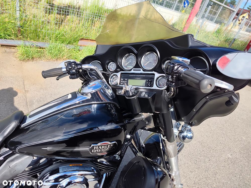 Harley-Davidson Touring Electra Glide - 23