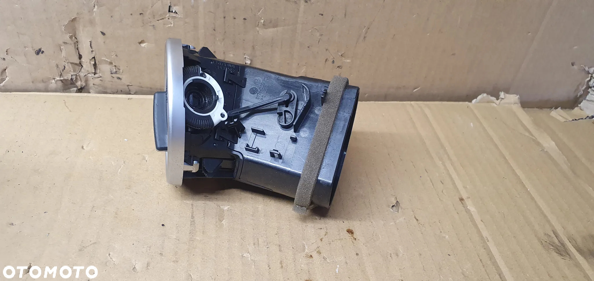 Kratka nawiewu powietrza prawa Mercedes ML W164 A1648302054 - 4