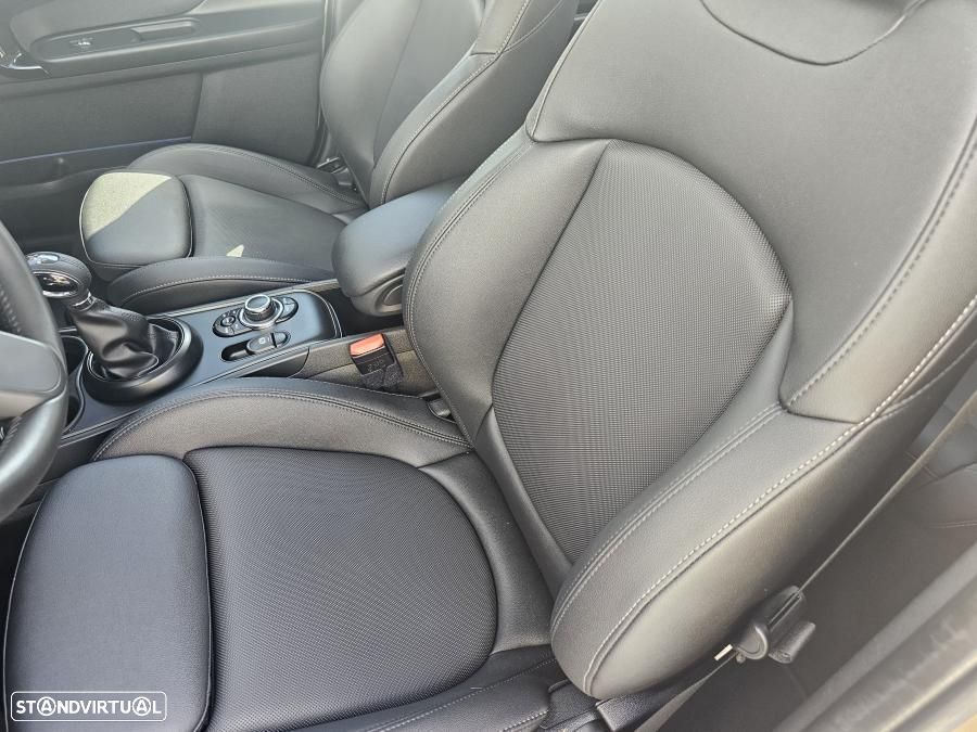 MINI Countryman Cooper SE All4 Aut. Essential - 40