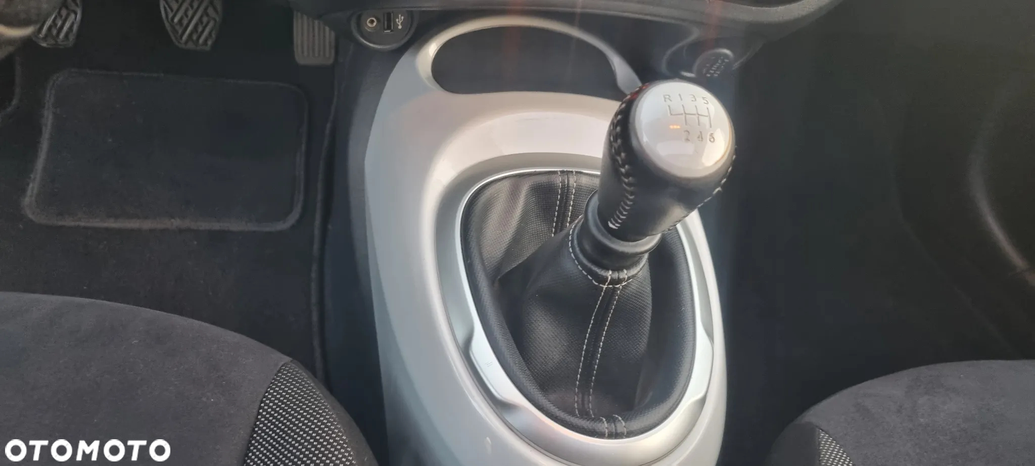 Nissan Juke 1.2 DIG-T Tekna - 32
