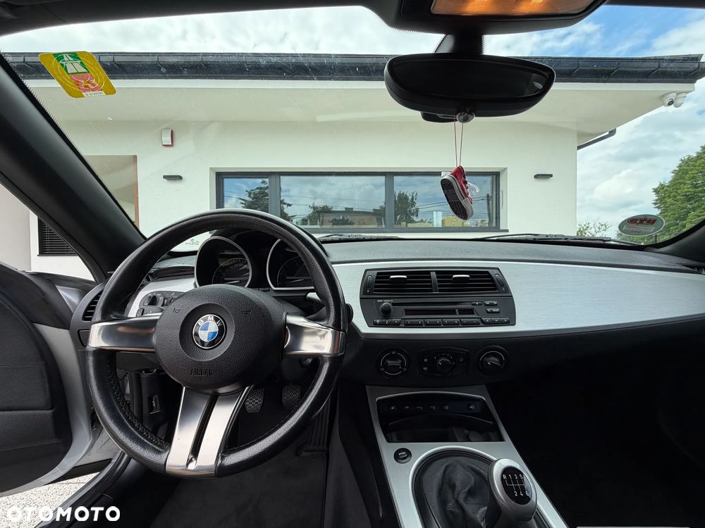 BMW Z4 2.5si - 7