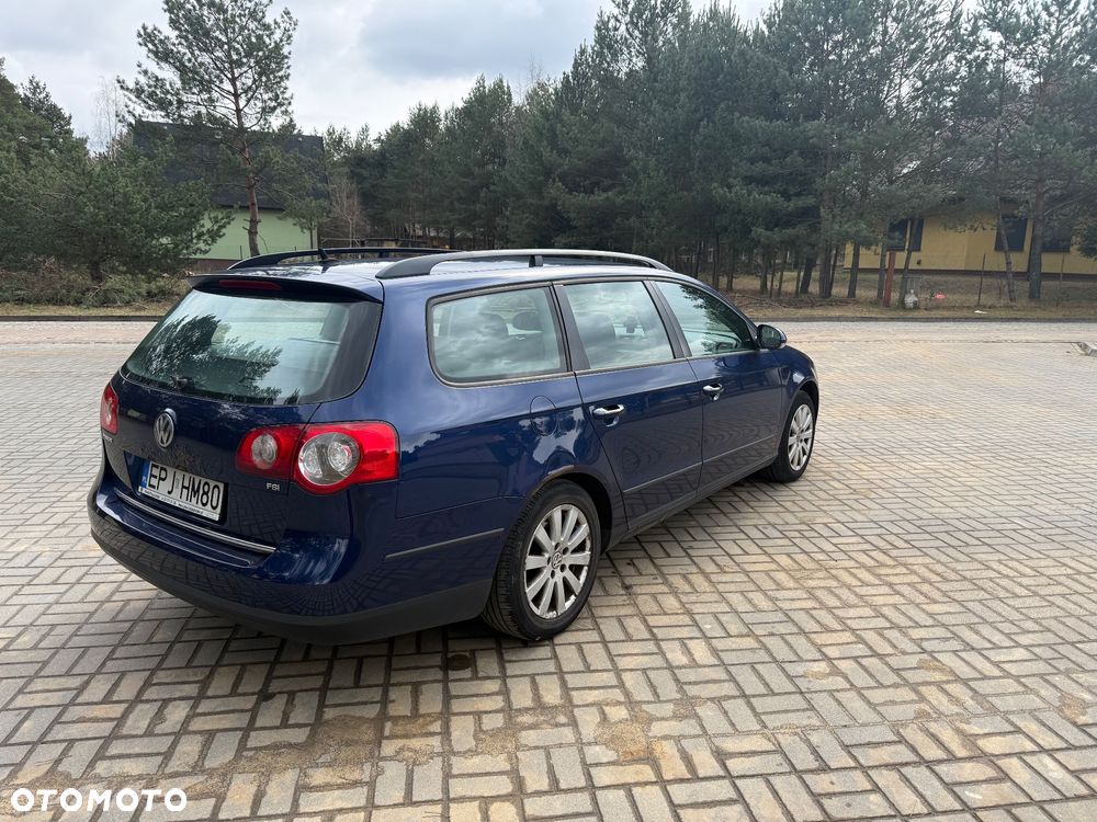 Volkswagen Passat - 3