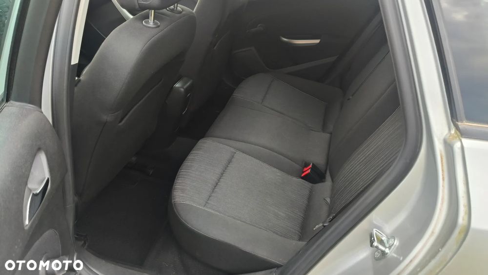 Opel Astra 1.6 Edition Sport - 12