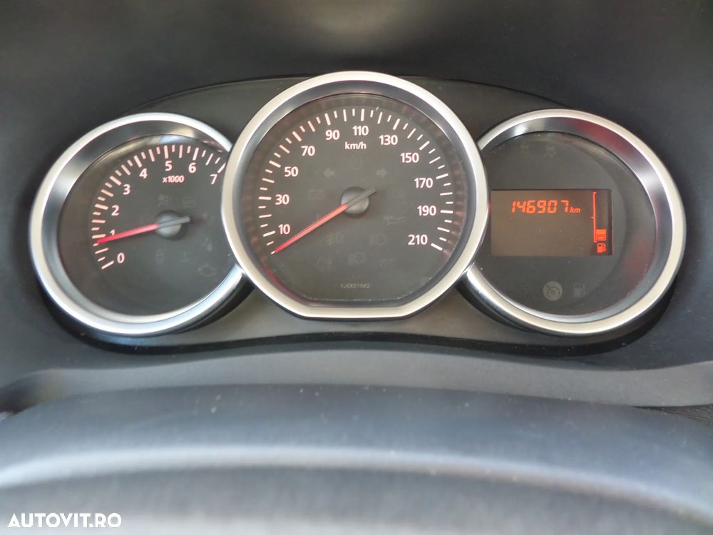 Dacia Lodgy SCe 100 Comfort - 25