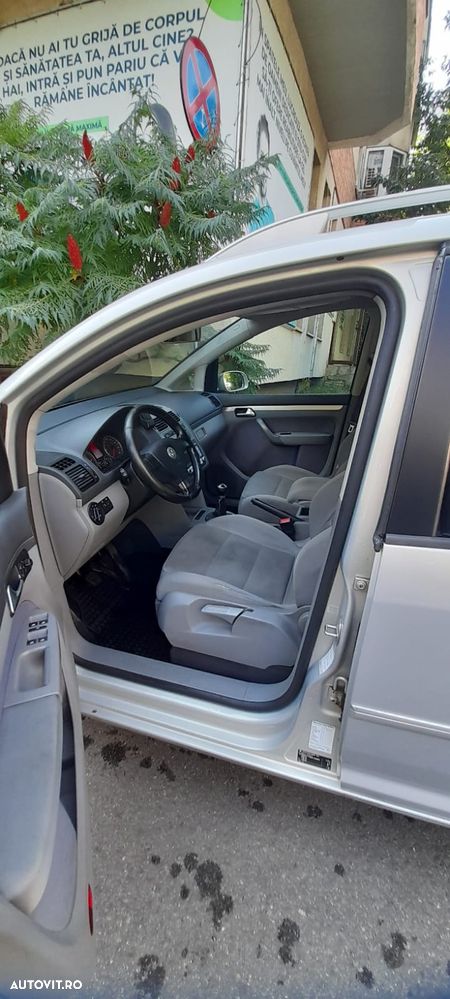 Volkswagen Touran 2.0 TDI Trendline - 2