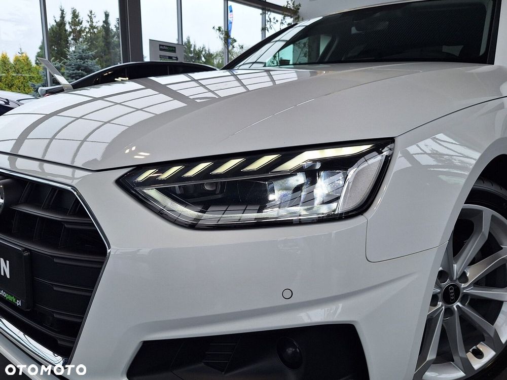 Audi A4 Limousine - 15