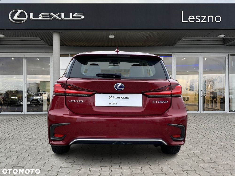 Lexus CT - 8