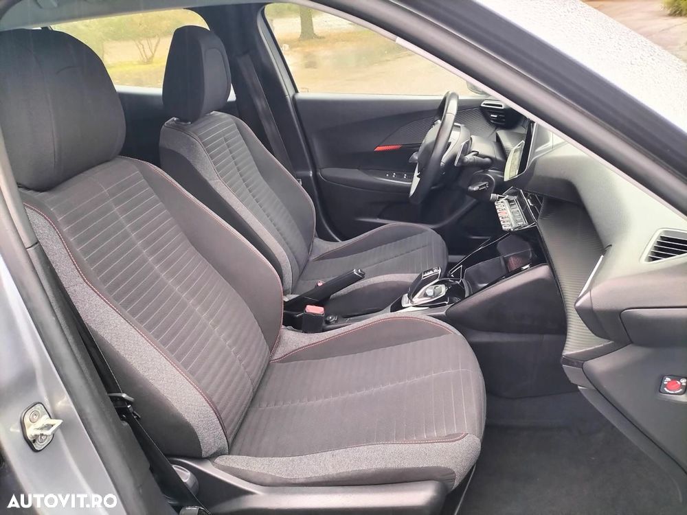 Peugeot 2008 1.5 BlueHDI STT EAT8 Allure - 13