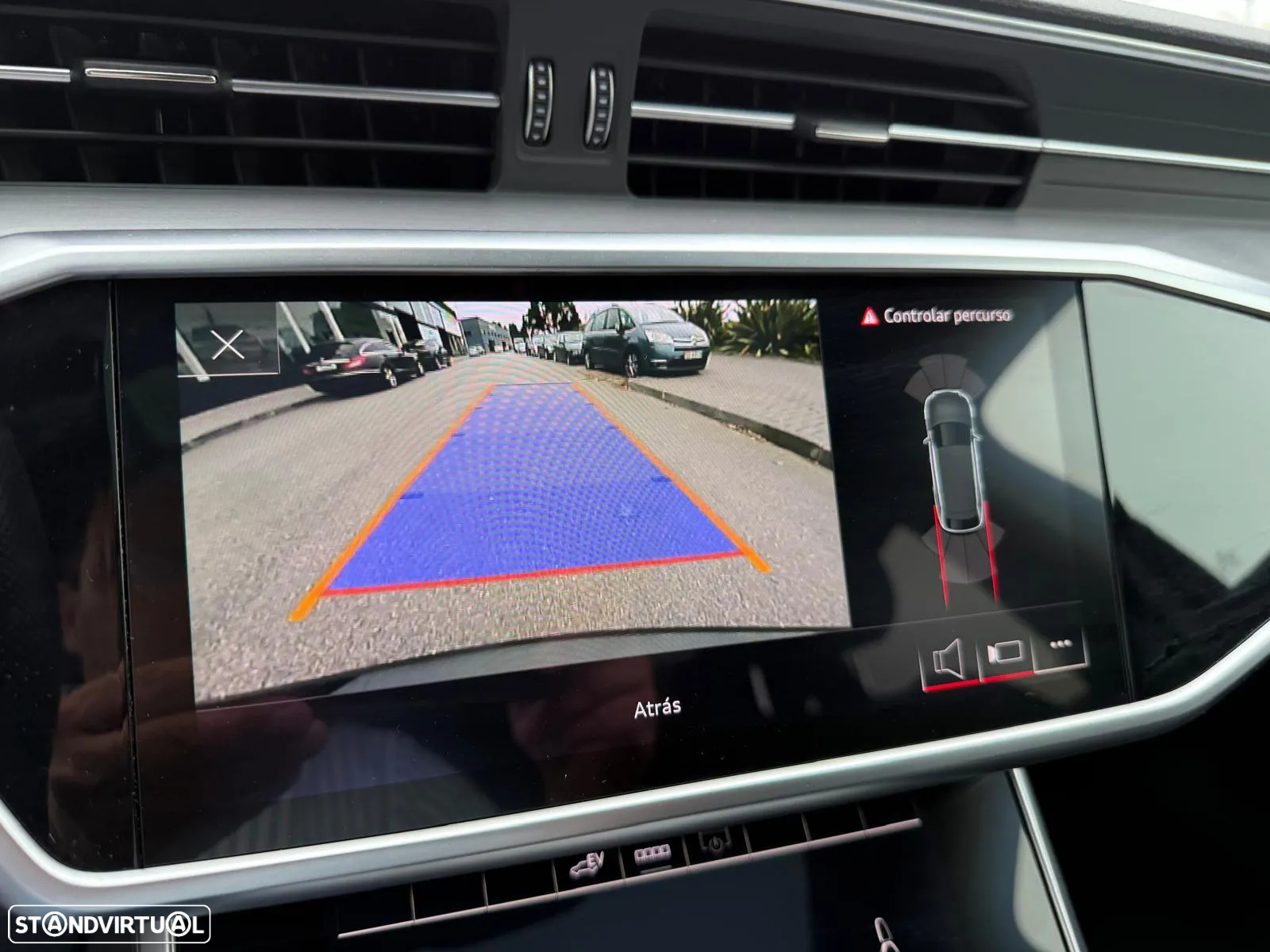 Audi A6 Avant e-tron - 25