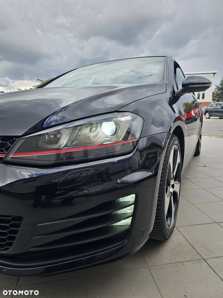 Volkswagen Golf VII 2.0 TSI BMT GTI Performance DSG - 2