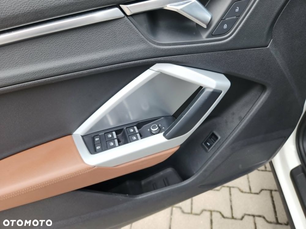 Audi Q3 40 TFSI Quattro S tronic advanced - 28