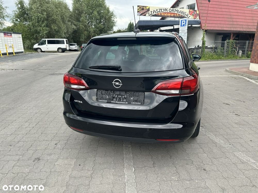 Opel Astra 1.2 Turbo Edition - 10