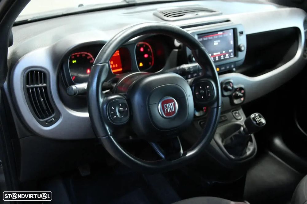 Fiat Panda 1.0 Hybrid Sport — fotografia 3