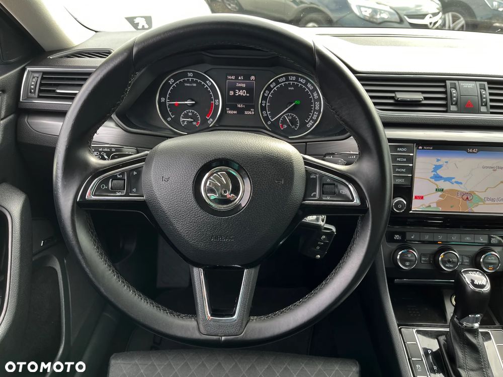 Skoda Superb - 24