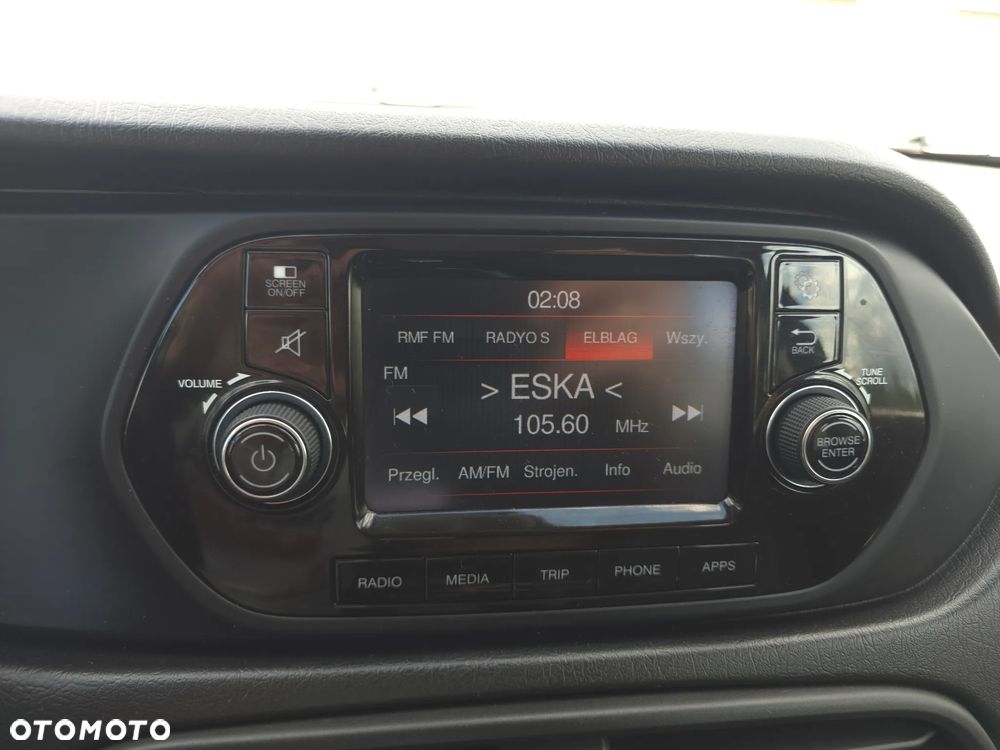 Fiat Tipo 1.6 MultiJet 16v Lounge - 26