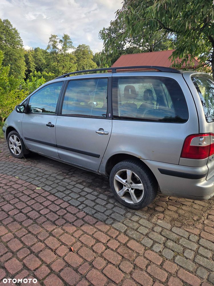 Ford Galaxy - 7