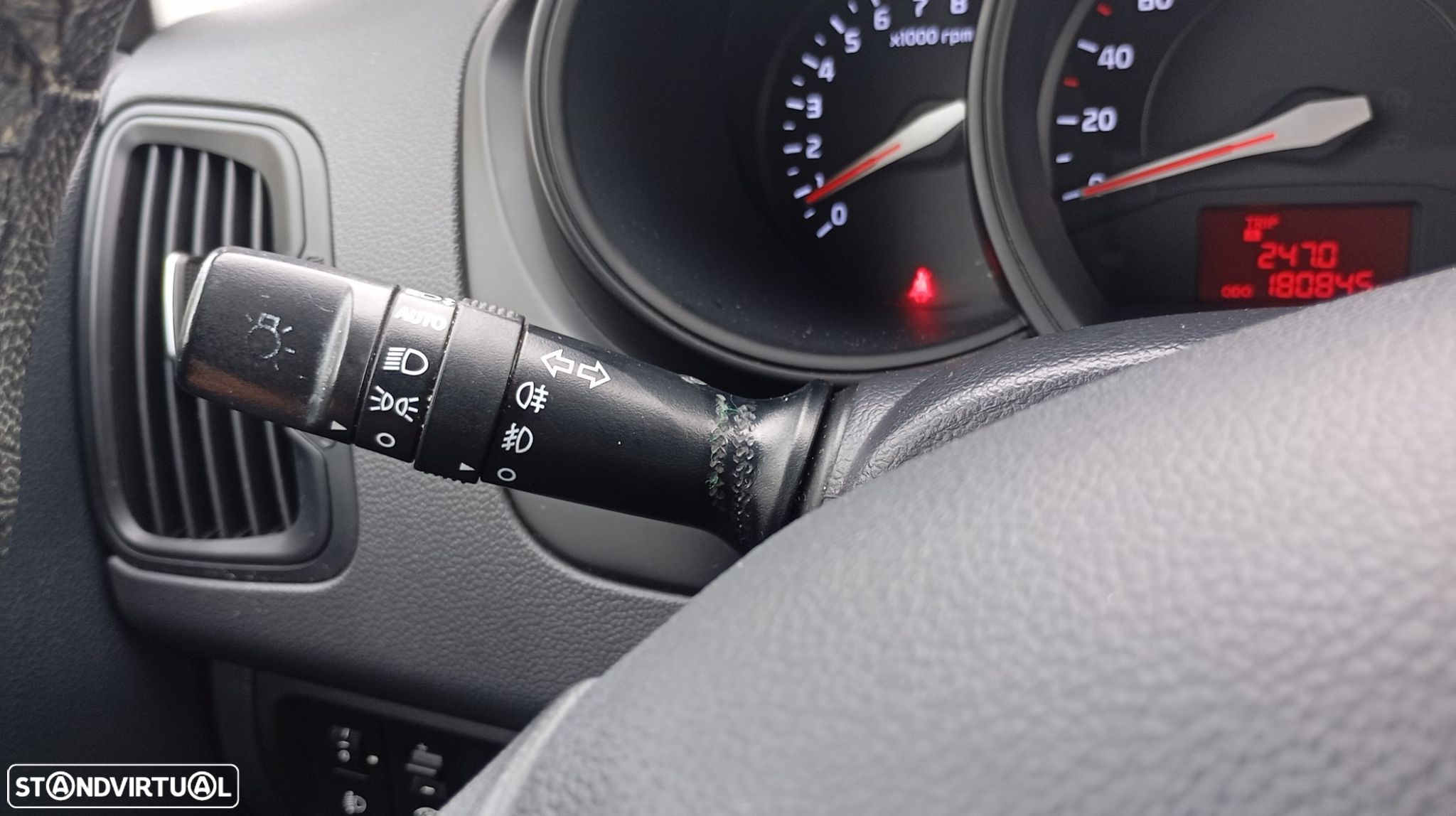Kia Rio 1.2 CVVT LX - 19