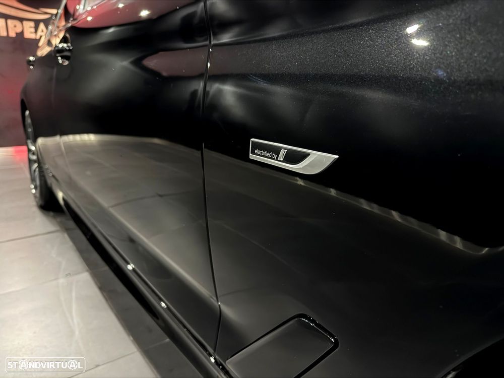 BMW 530 e Pack Desportivo M - 46