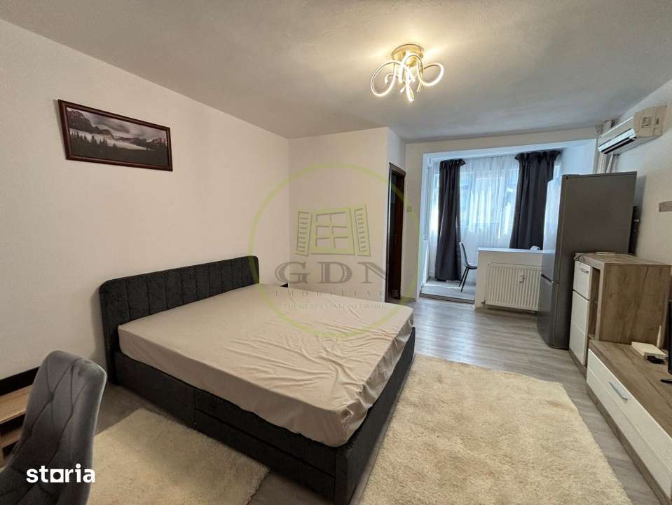 Garsoniera semidecomandata, 31mp,cartier Brazda lui Novac, zona Brigad — fotografia 1