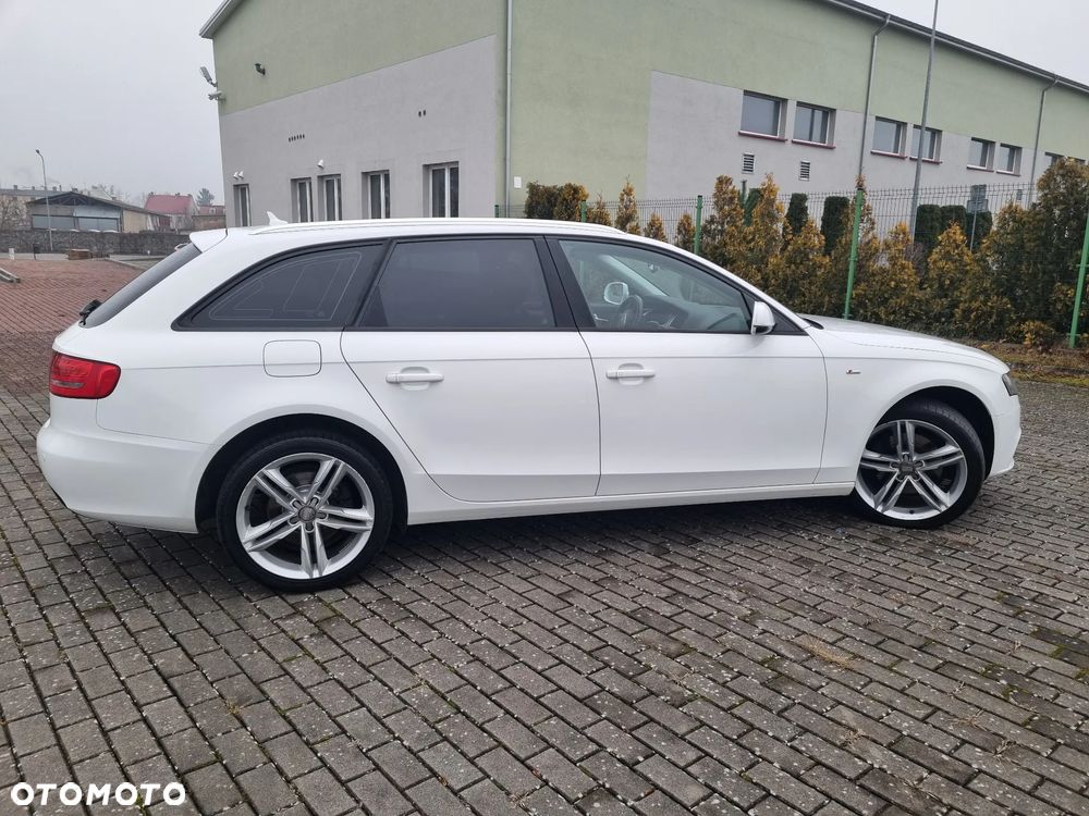 Audi A4 Avant 2.0 TDI DPF Ambiente - 24