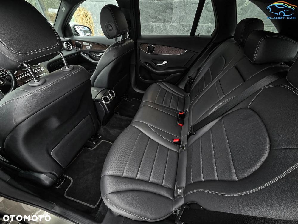 Mercedes-Benz GLC 350 e 4Matic 7G-TRONIC - 17
