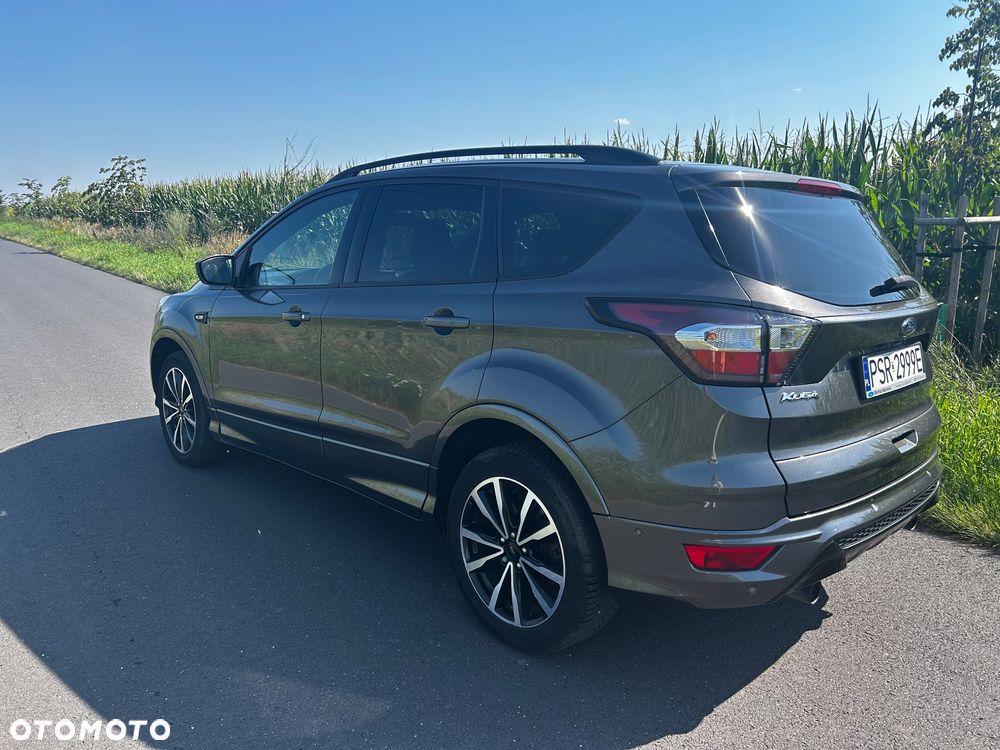 Ford Kuga 2.0 TDCi 4x4 ST-Line - 5