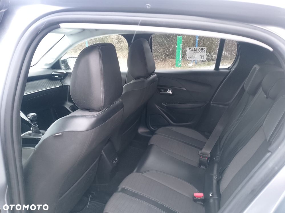 Peugeot 208 PureTech 100 Business - 3