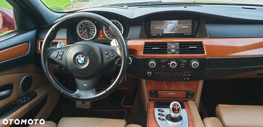 BMW M5 Standard - 23
