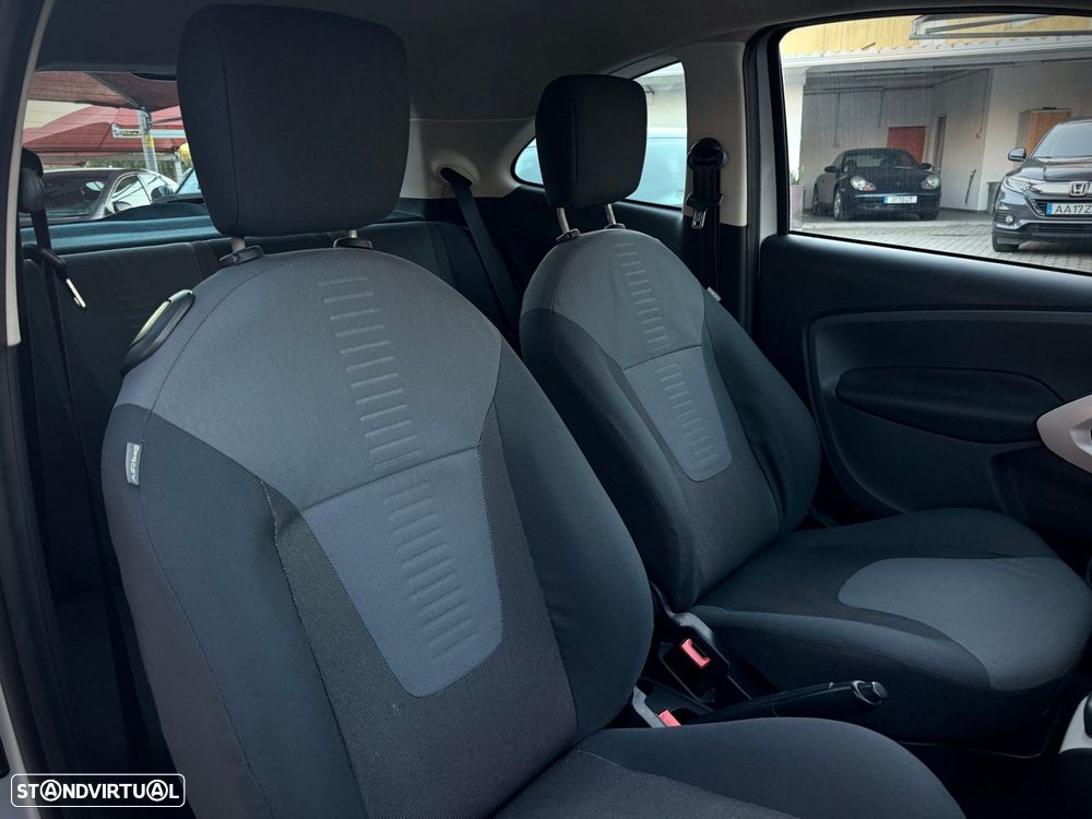 Ford KA 1.2 Titanium - 6
