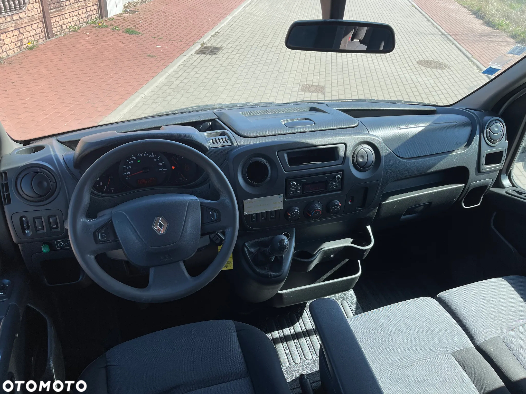 Renault Master Grudzień 2018 ROK*Niski przebieg 181.000 KM*Bardzo ładny*Klima,Kamera,Hak - 9