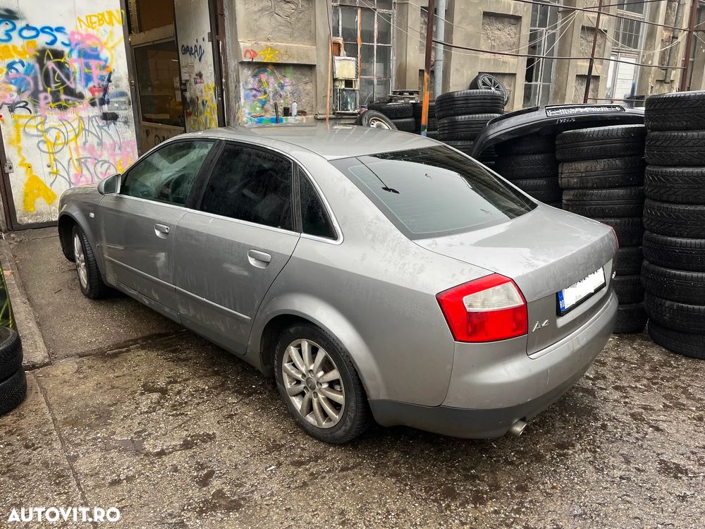 Dezmembrez Audi A4 B6 berlina gri 2.0 benzina 2002 - 2
