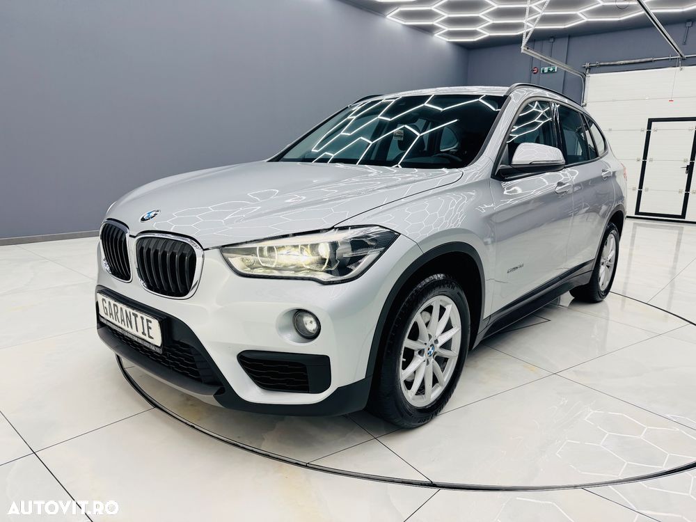 BMW X1 sDrive18d Sport Line - 1
