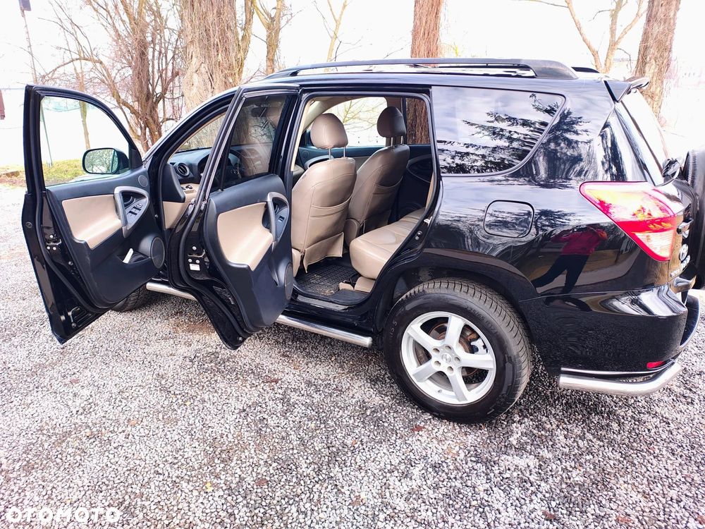 Toyota RAV4 2.4 VVT-i Base 4x2 - 27