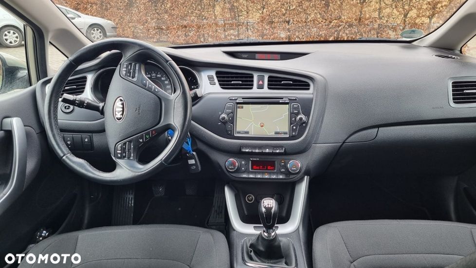 Kia Ceed 1.6 GDI Spirit - 13