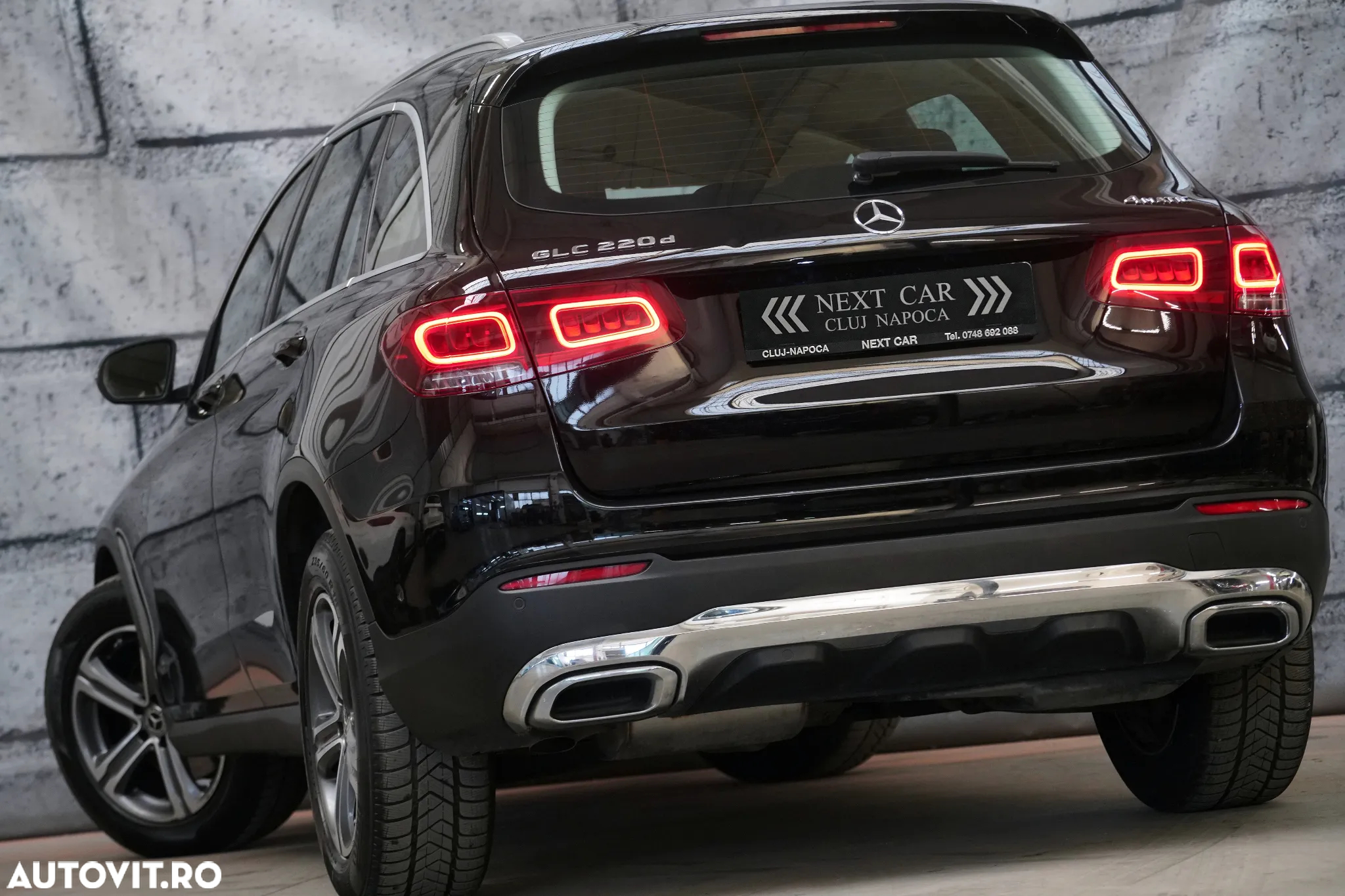 Mercedes-Benz GLC 220 d 4Matic 9G-TRONIC Avantgarde Advanced - 3
