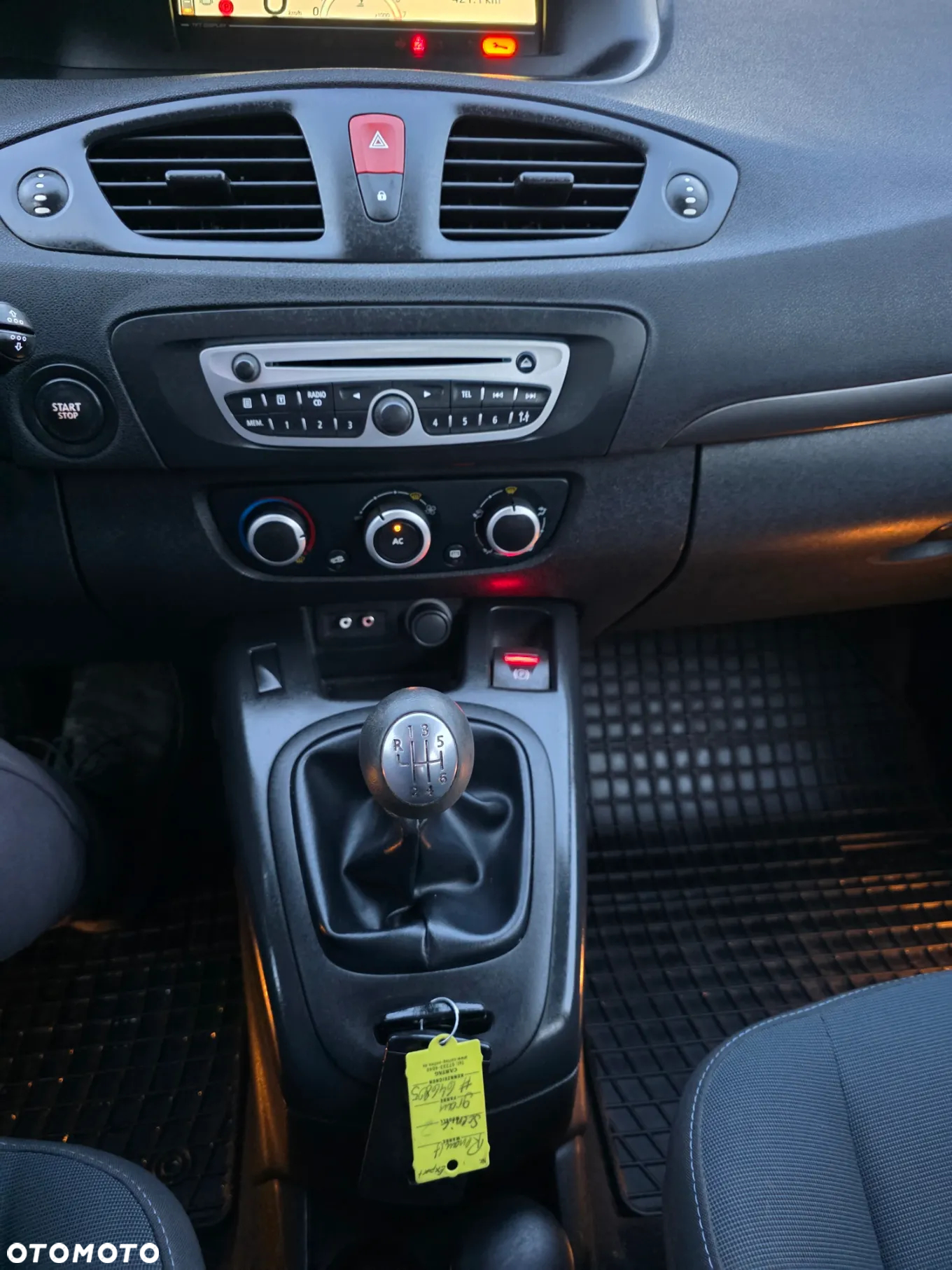 Renault Scenic 1.6 16V 110 Expression - 6